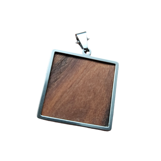 SMV-Edelstahlhalskette aus Restteak-Holz