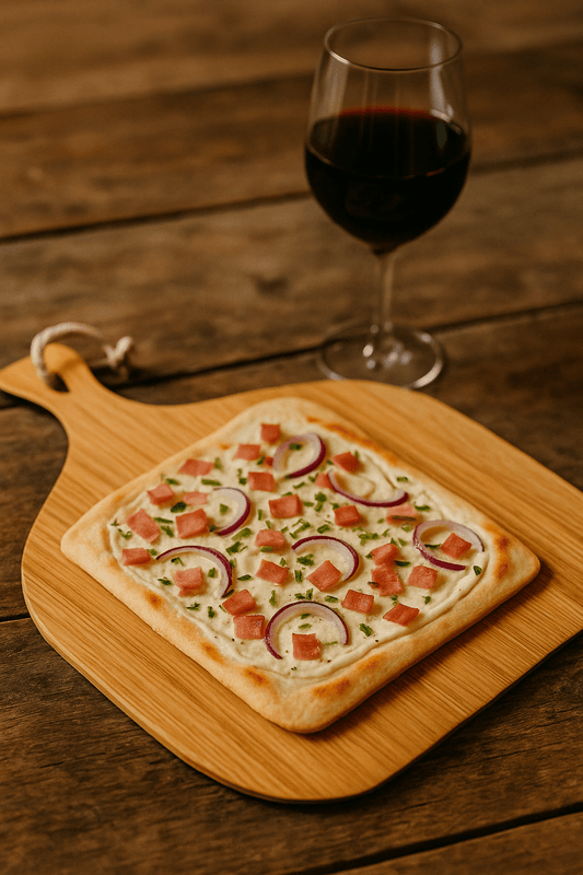 Pizzabrett Flammkuchenbrett *PERSONALISIERBAR* - Woodequipment24