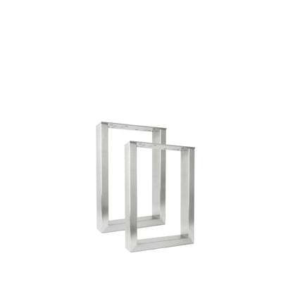 Tischplatten aus Massiver Eiche mit Metallkufen in verschiedenen Optiken.