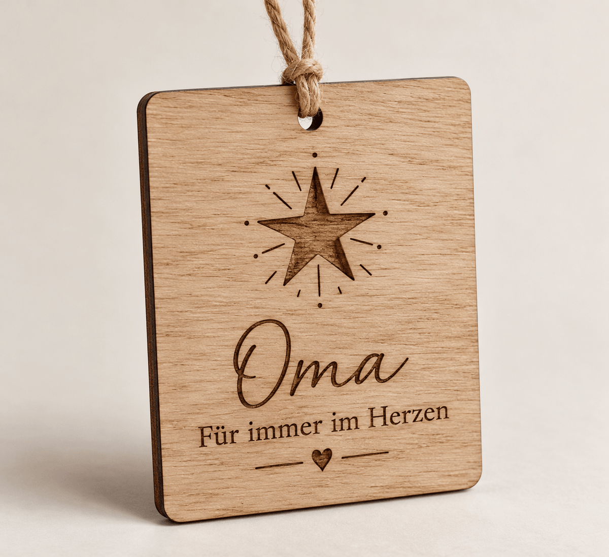 Sternenerinnerung – Gedenkanhänger für den Weihnachtsbaum – Produktansicht mit Beispielgestaltung