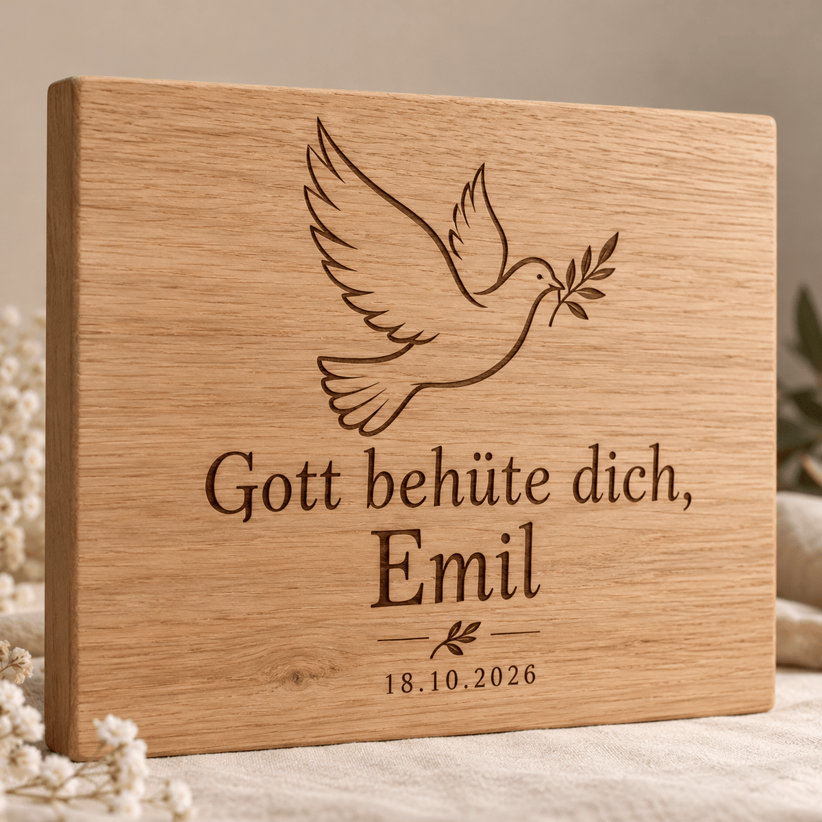 Taufsegen – Personalisiertes Taufschild aus Eiche, Produktansicht; digitale Gestaltungsvisualisierung