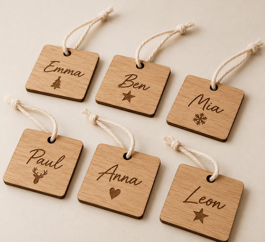 Weihnachtsglas – Personalisierte Glasanhänger im 6er-Set – Produktansicht mit Beispielgestaltung